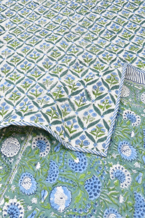 Green Love Quilt Online now