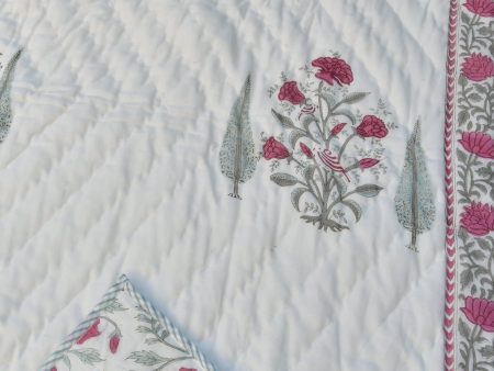 Lovely  Pink Buta With Cypress Leaf Single Quilt Online