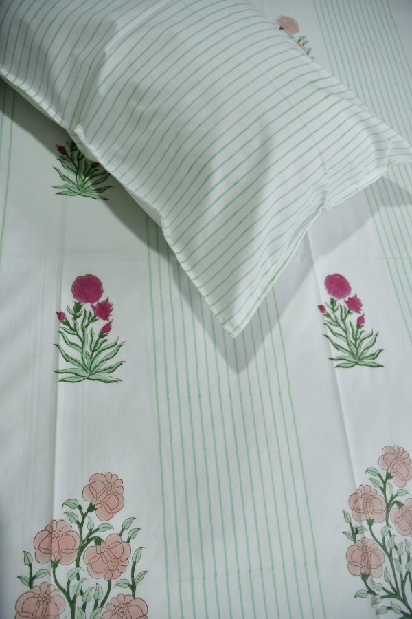 Peach and Pink Floral premium HandBlock Bedsheet Online