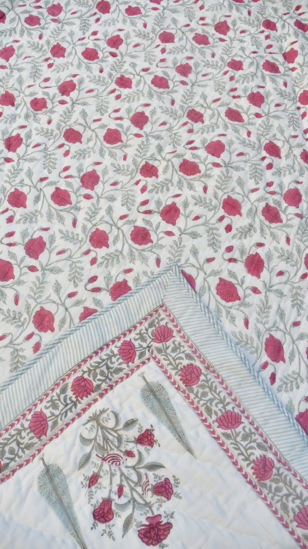 Lovely  Pink Buta With Cypress Leaf Single Quilt Online